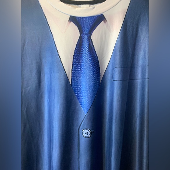 Mens Goofy Tuxedo Style T Shirt - Picture 3 of 6